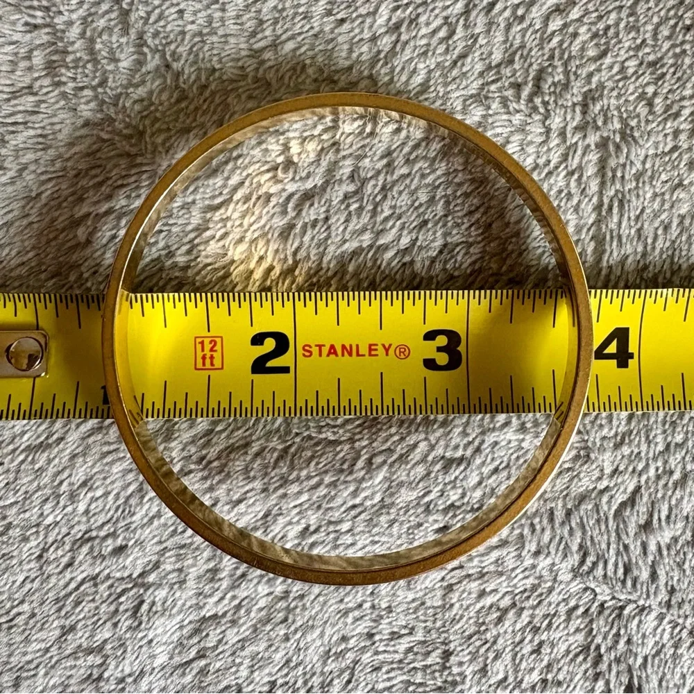 Vintage Trifari gold‎ tone & enamel bangle bracelet
